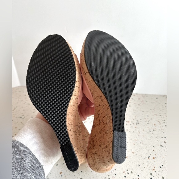 Athena Alexander‎ Pink Flower Wedge Sandals - Picture 9 of 9